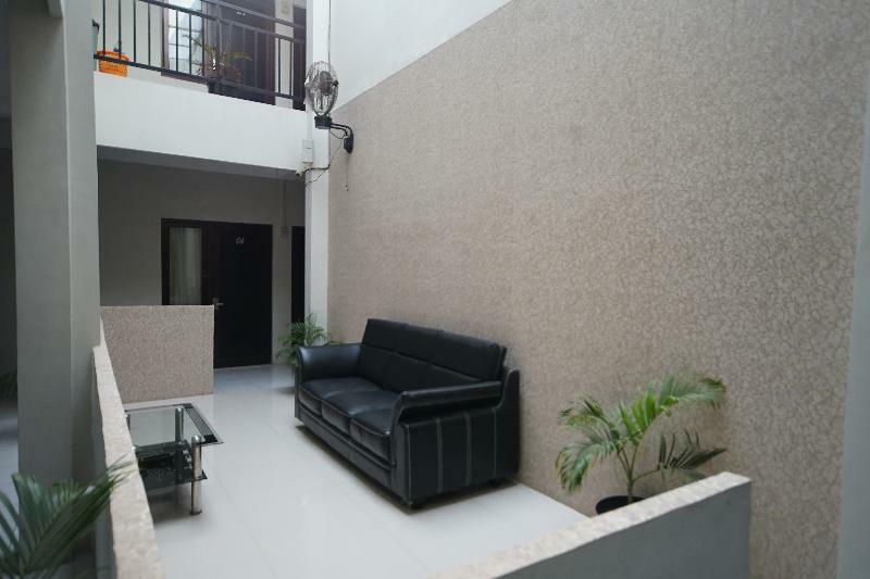 Hotel O Angkatan 45 Near Istana Gubernur Formerly Maleo Hotel Palembang Exterior foto